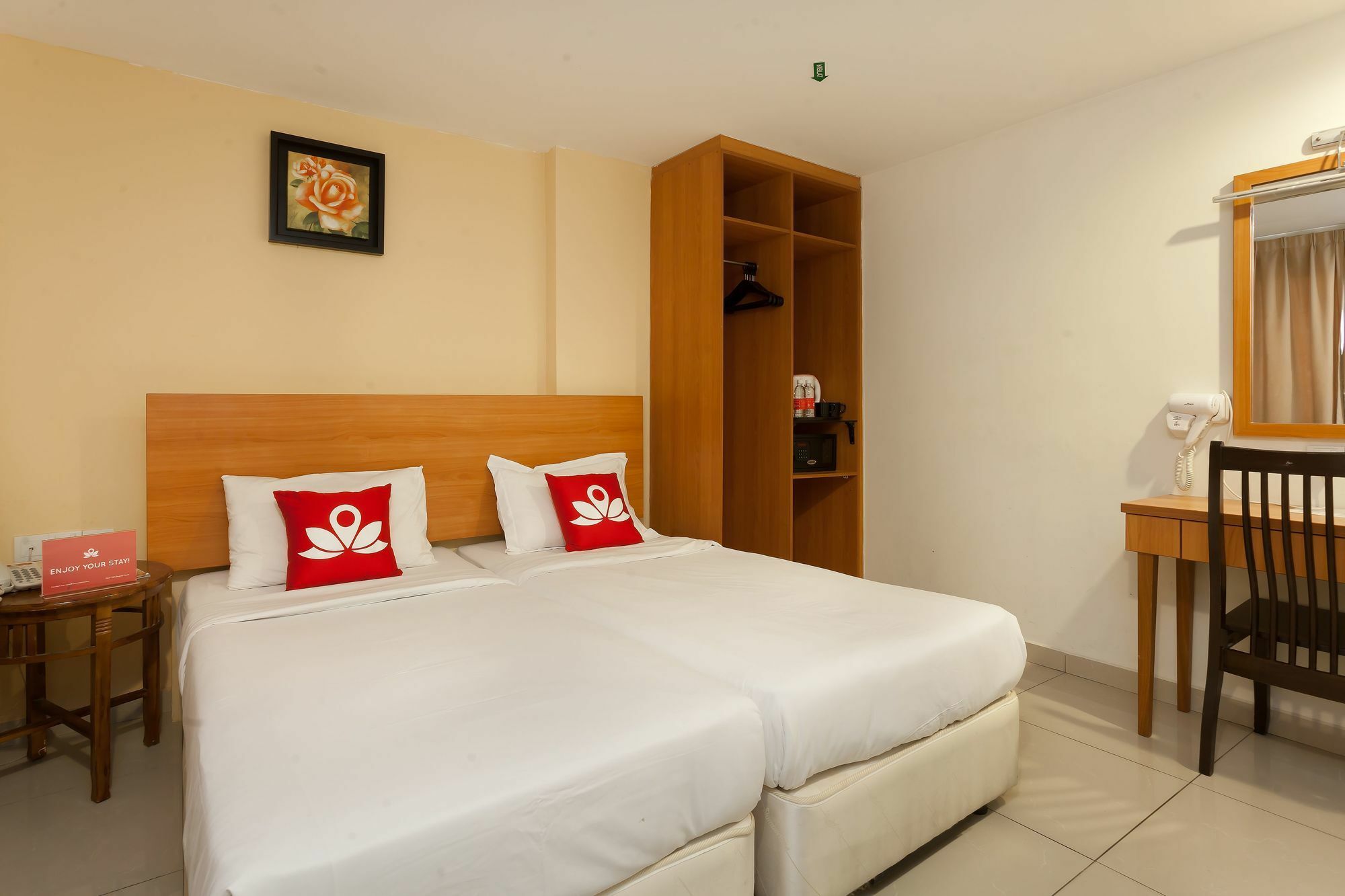 Zen Rooms My Hotel @ Sentral Kuala Lumpur Esterno foto